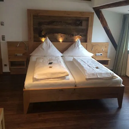 Hotel Zum Lam *
